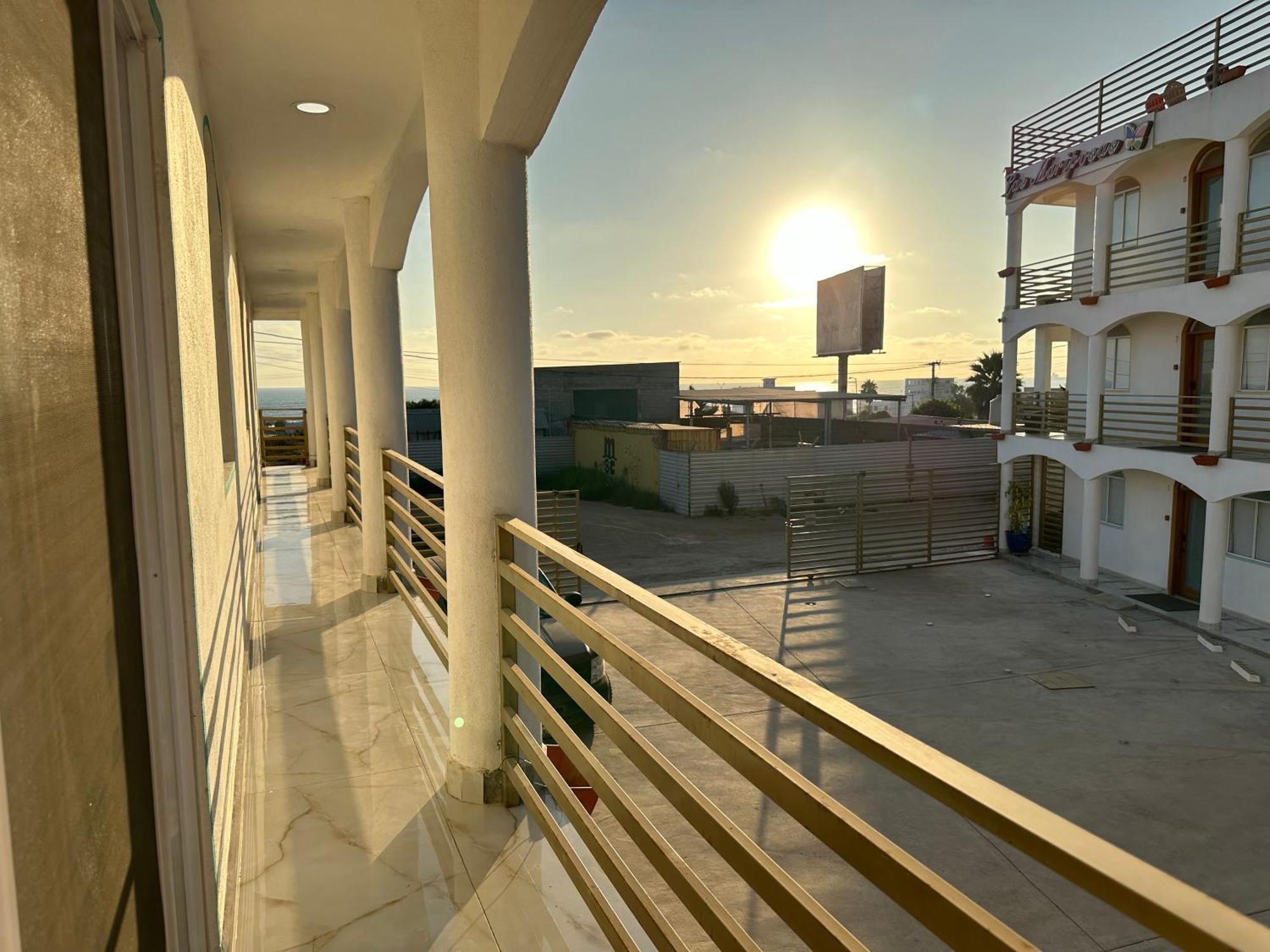 Las Mariposas Mini Suites Rosarito Exterior photo